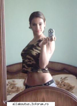 si yo-s fina :d ! 
sunt o zani (*) ... prietenii stiu de ce ;) sunt petit :d 
sunt rockeritza si