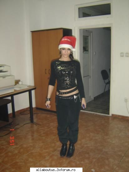 zanitza craciuntza fina mea >:)